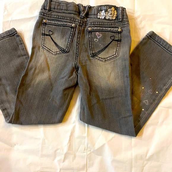 Girls size 6 children's place jeans - Picture 3 of 8
